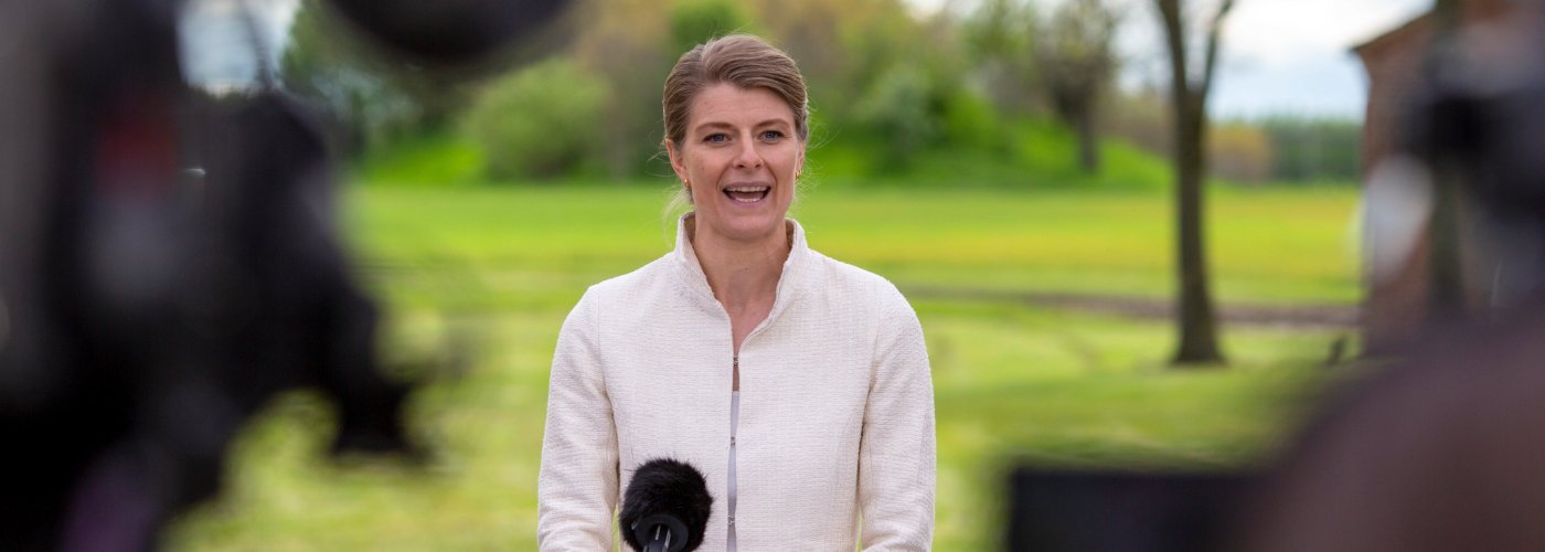 Statsminister Mette Frederiksen,Uddannelses- og forskningsminister Ane Halsboe-Jørgensen og Indenrigs- og boligminister Kaare Dybvad Bek besøger Foulum 27. maj 2021 i.fm. pressemøde om udflytning af uddannelse.